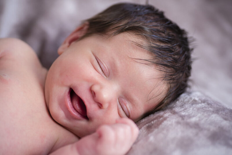 fotografia-recien-nacido-valladolid-lea-03-nerea-amo-fotografia